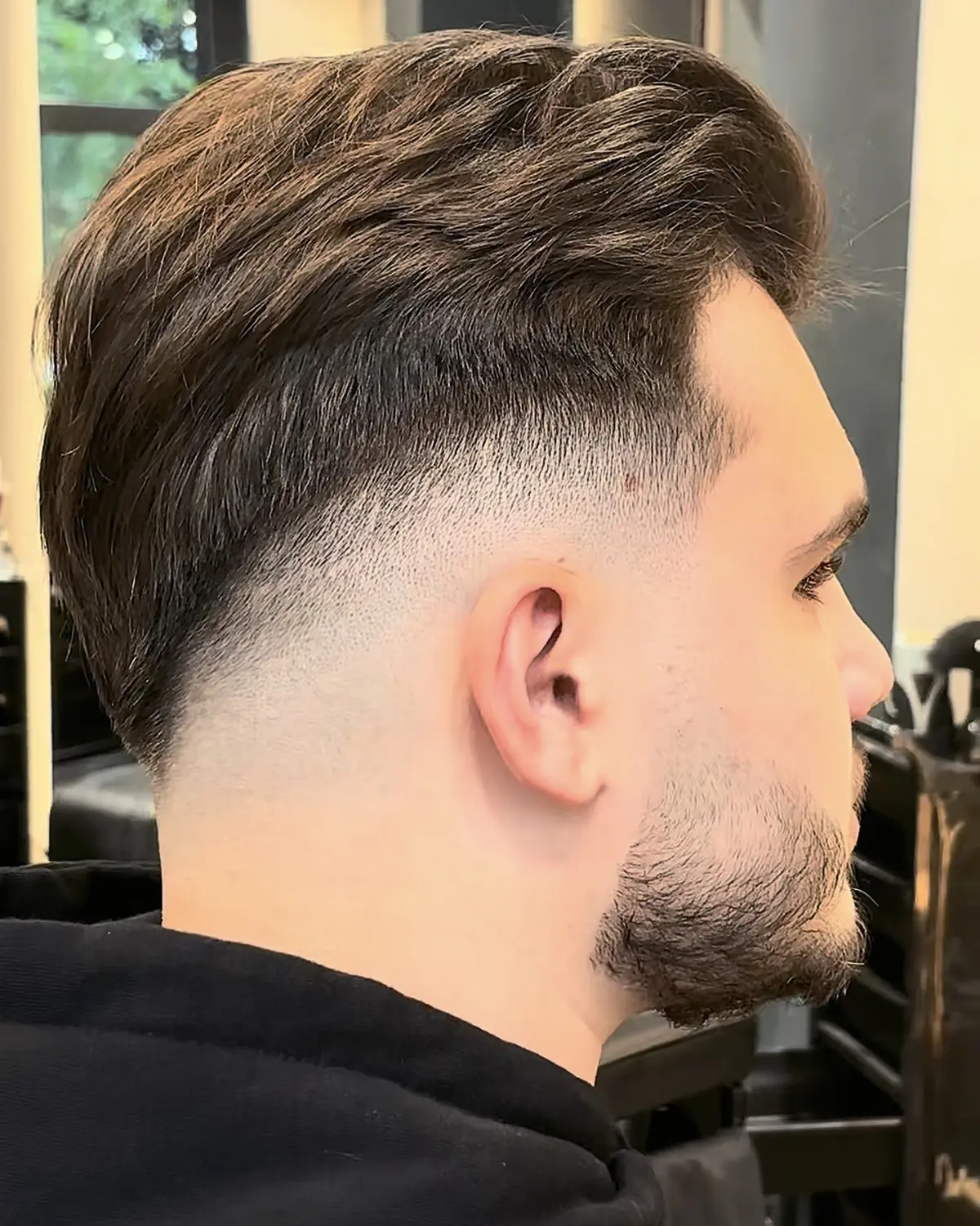 Drop fade, din spate, lucrare de Claudiu la FRANKIE STUDIO